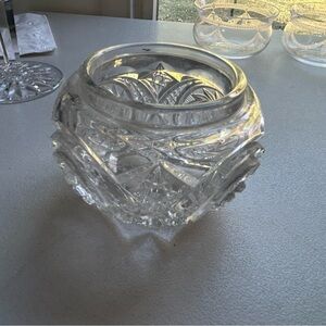 Vintage Early American Pressed Glass Vanity Jar